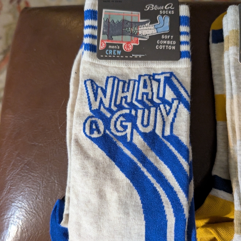 Lot Of 3 Pair Blue Q Socks - Picture 2 of 7